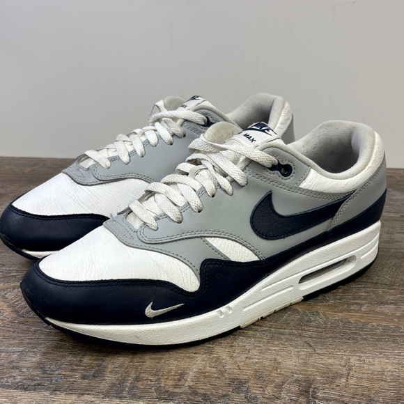 Nike Air Max LV8 Obsidian DH4059-100 Size 11